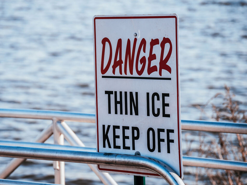 Danger thin ice sign